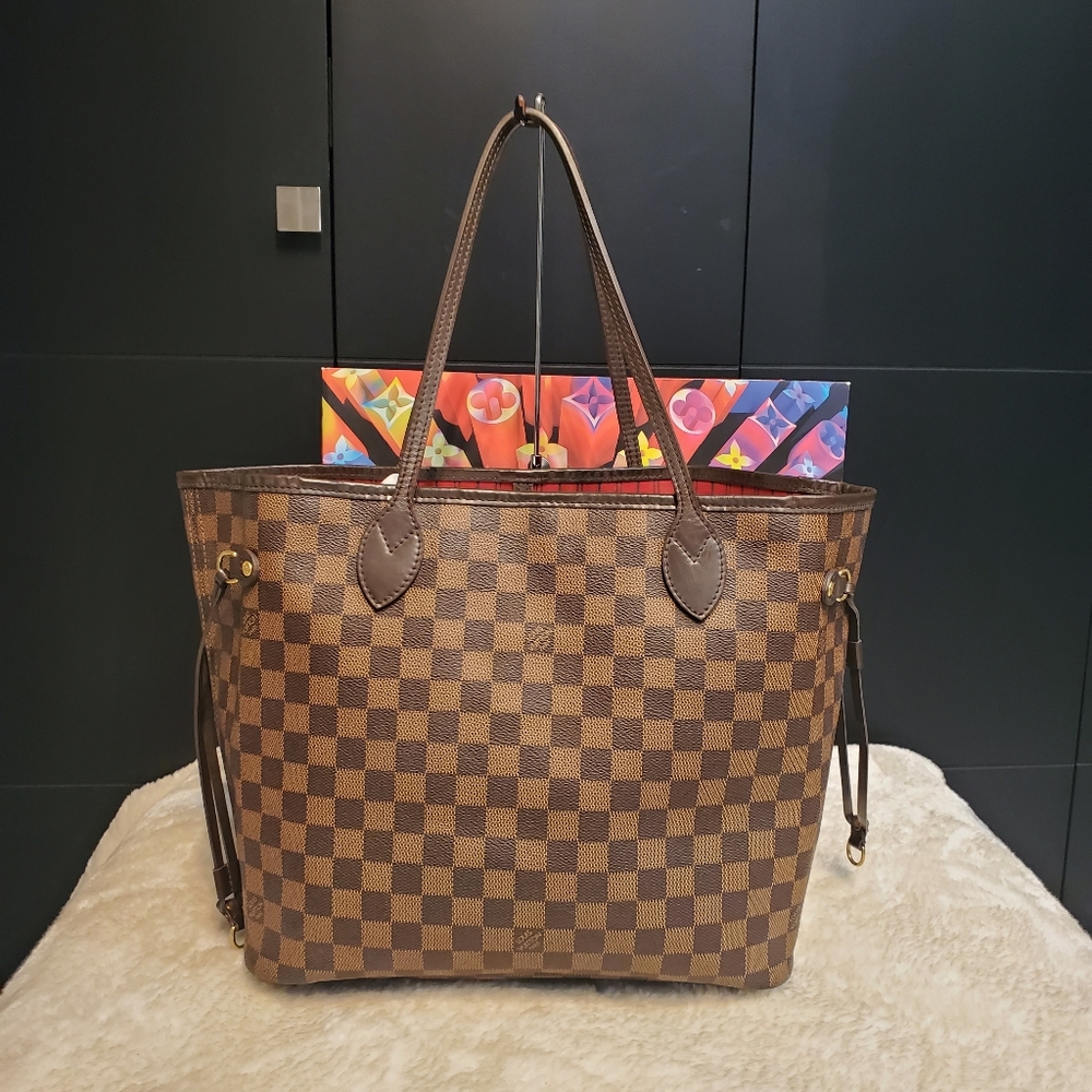 Louis Vuitton Neverfull MM